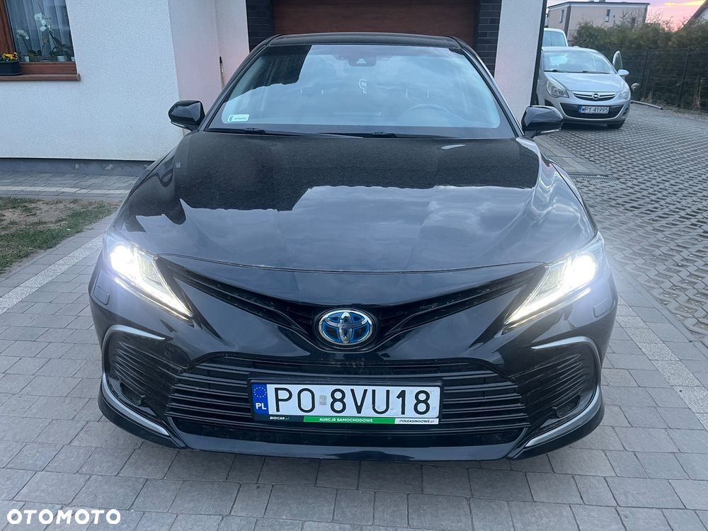Toyota Camry 2.5 Hybrid Comfort CVT - 1