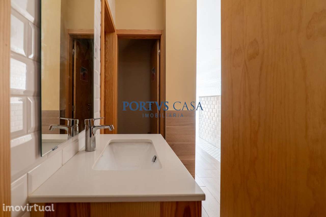 Loja para arrendamento no Porto - Grande imagem: 5/24