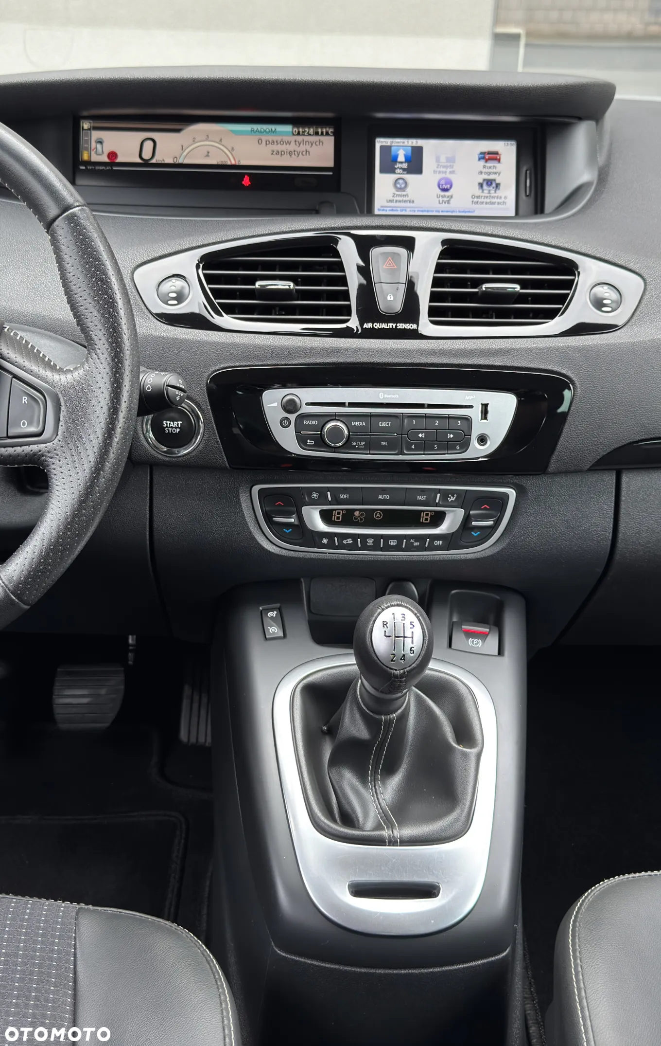Renault Scenic ENERGY TCe 130 S&S Bose Edition - 33