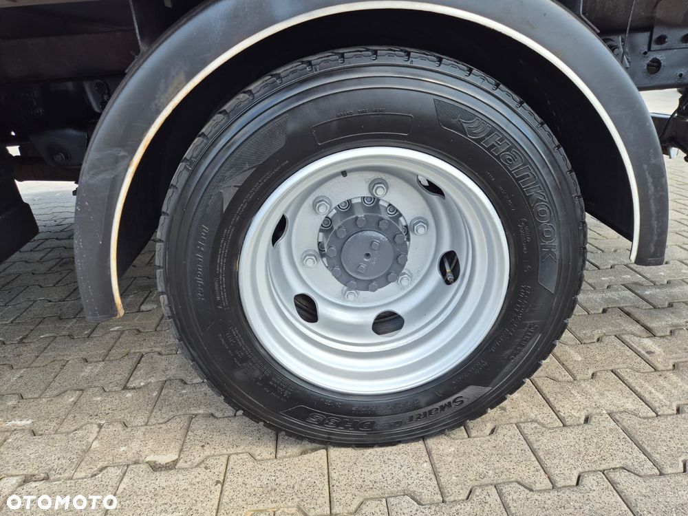 Renault D 7.5 180 / SKRZYNIA / HDS FASSI F32 / NISKI PRZEBIEG / BEZWYPADKOWY / OKLEJONY / AUTOMAT / CHWYTAK / SERWISOWANY / UNIKAT / EURO 6 - 17