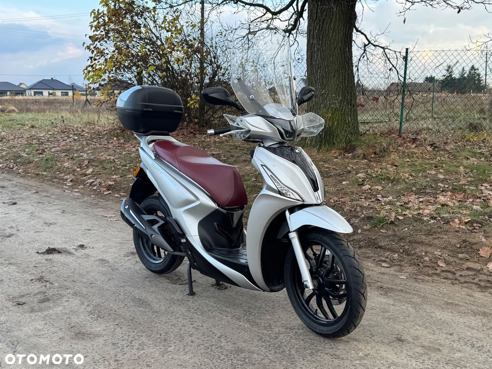 Kymco People - 1
