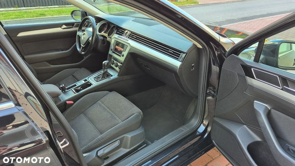 Volkswagen Passat 2.0 TDI BMT Comfortline DSG - 12