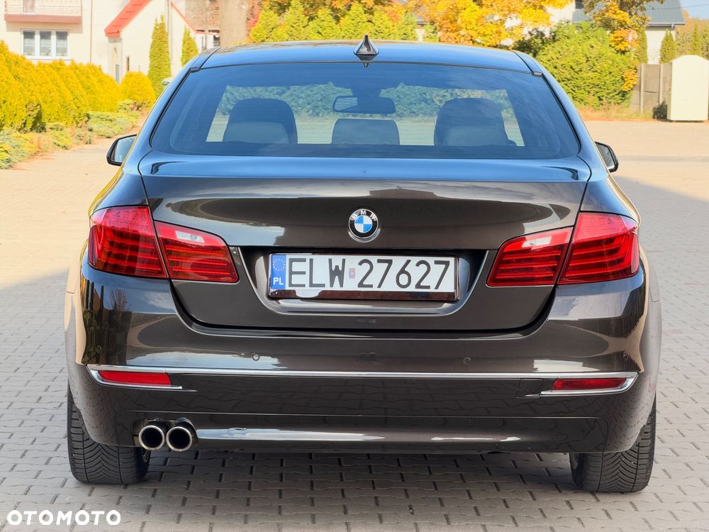 BMW Seria 5 530d xDrive Luxury Line - 15