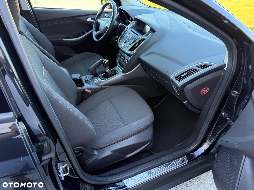 Ford Focus 1.0 EcoBoost Start-Stopp-System Champions Edition - 10