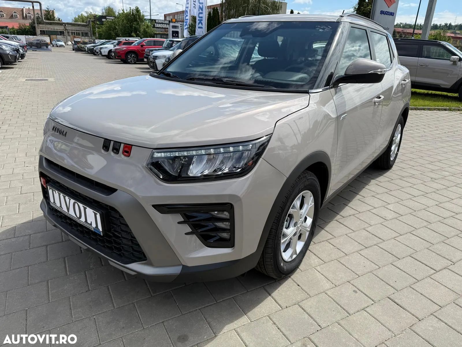 SsangYong Tivoli - 1