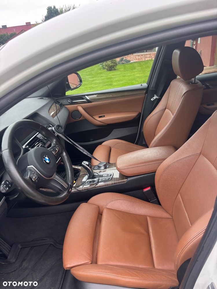 BMW X4 xDrive28i Advantage - 3