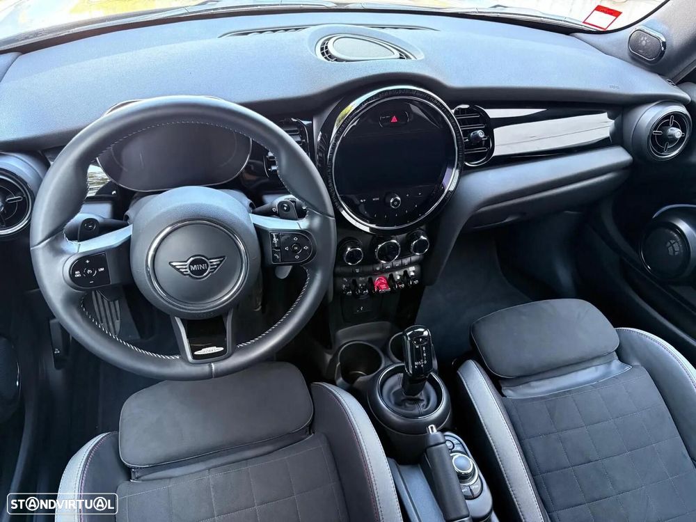 MINI 3 Portas John Cooper Works Auto Desportiva - 29