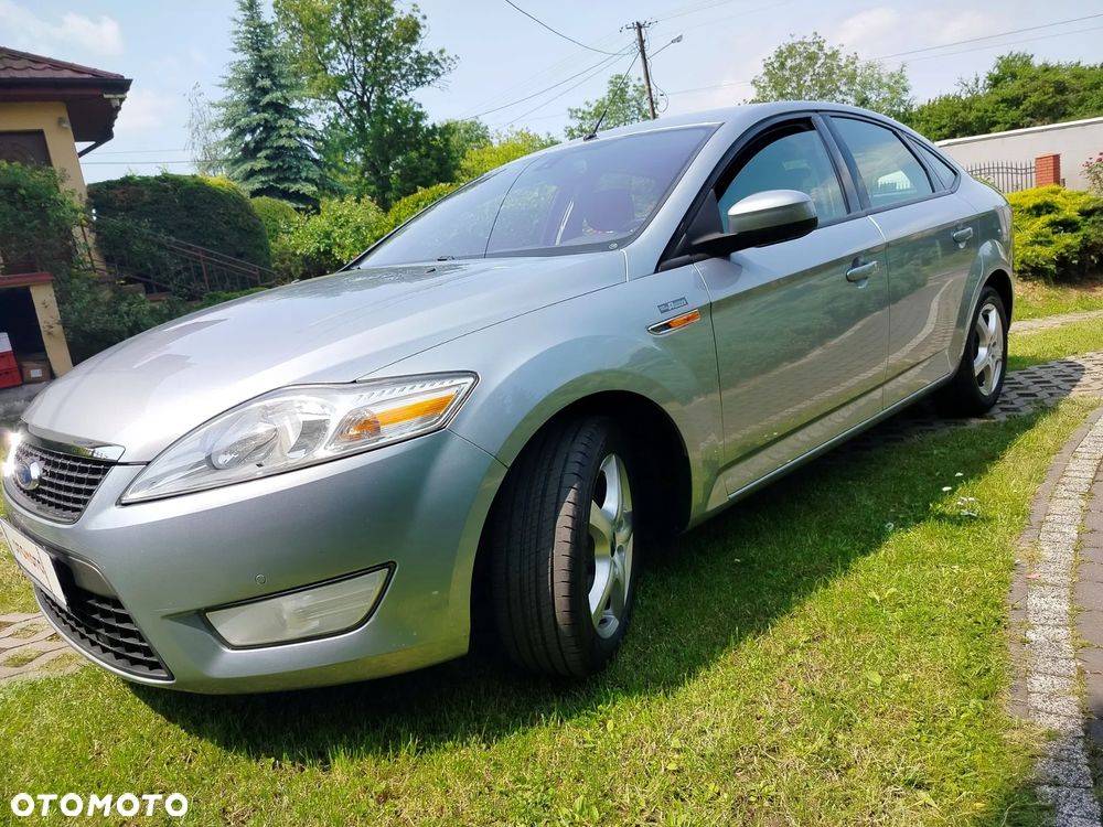 Ford Mondeo 1.6 Ghia X - 20