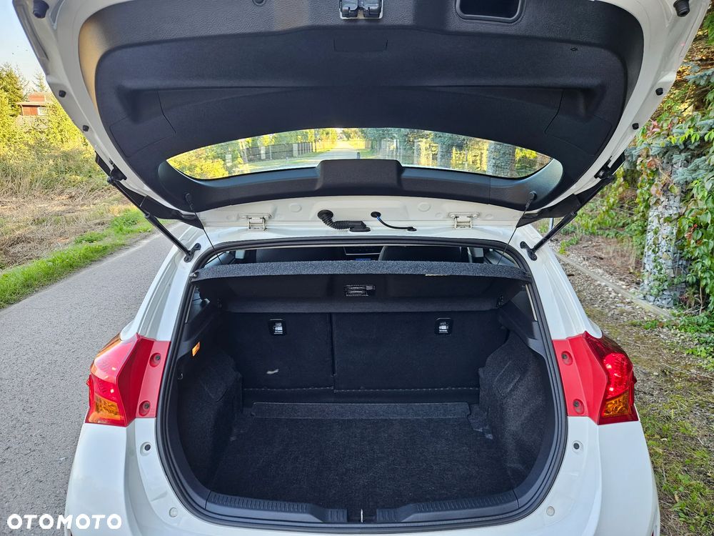 Toyota Auris 1.33 Dual-VVT-i Edition - 32