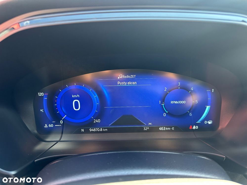 Ford Kuga 2.0 EcoBlue Hybrid ST-LINE - 25