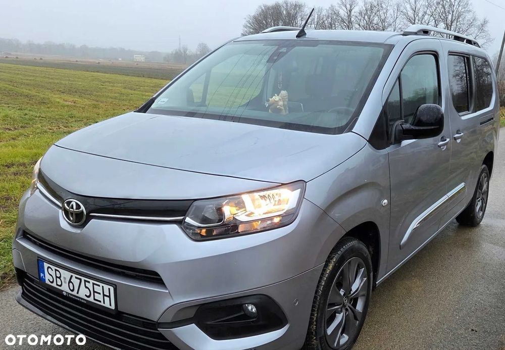 Toyota Proace City Verso Long 1.5 D-4D Family - 1