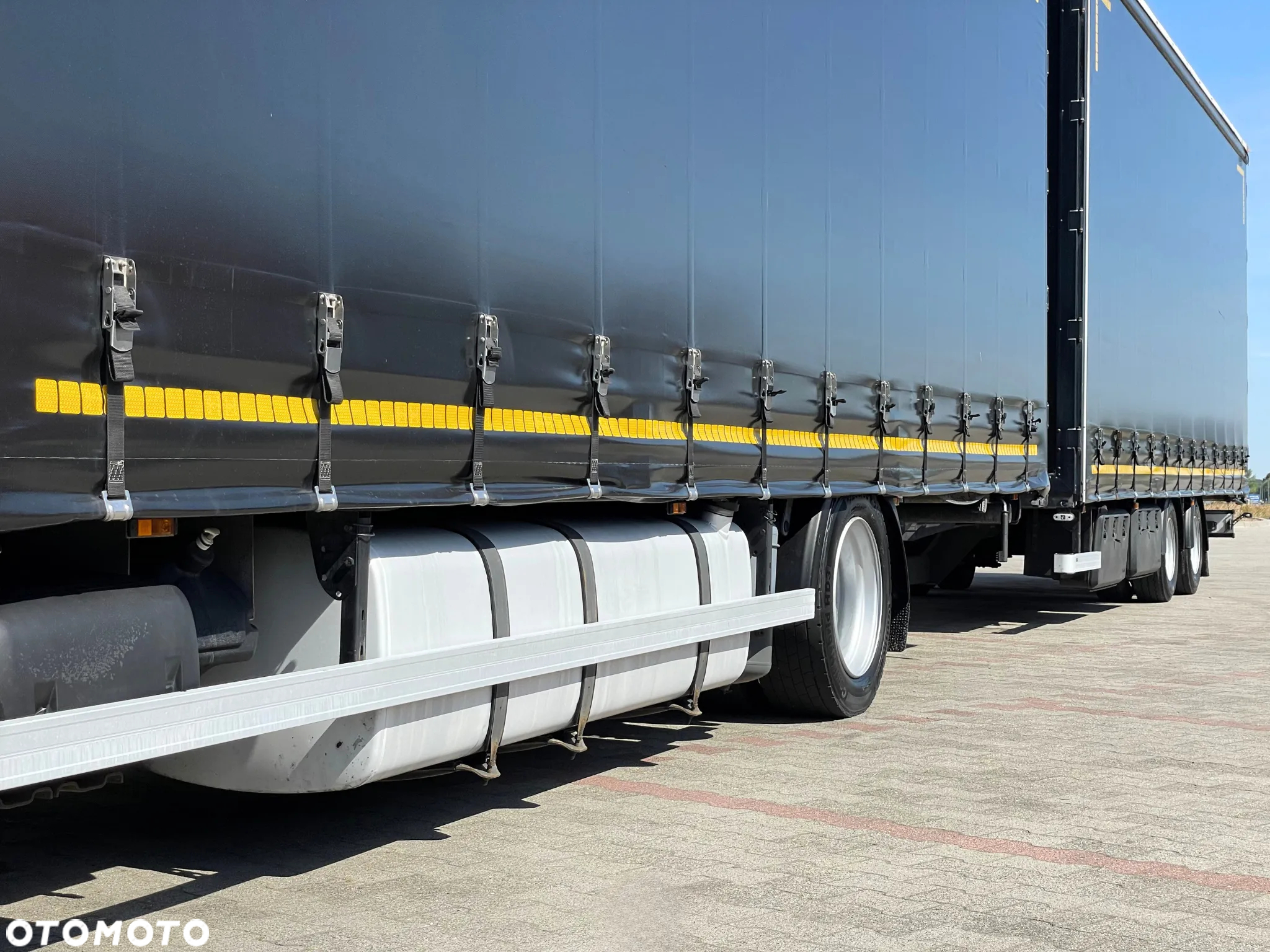 DAF XF 440 / ZESTAW TANDEM 120 M3 / PRZEJAZDOWY / 7,75 M + 7,75 M / SALON PL - 10