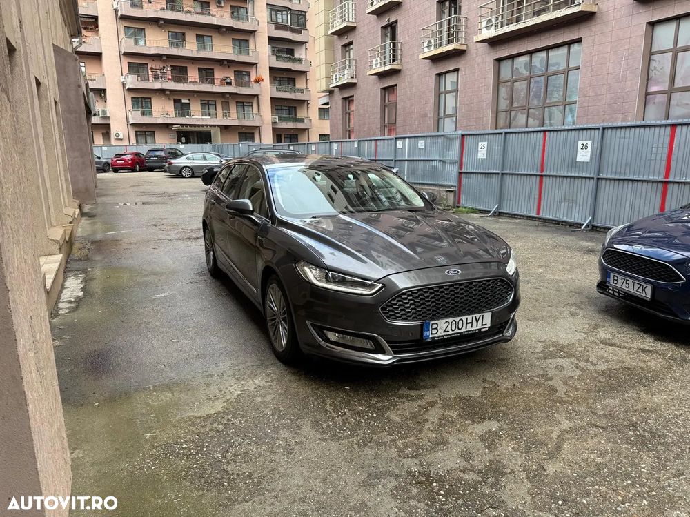 Ford Mondeo - 1