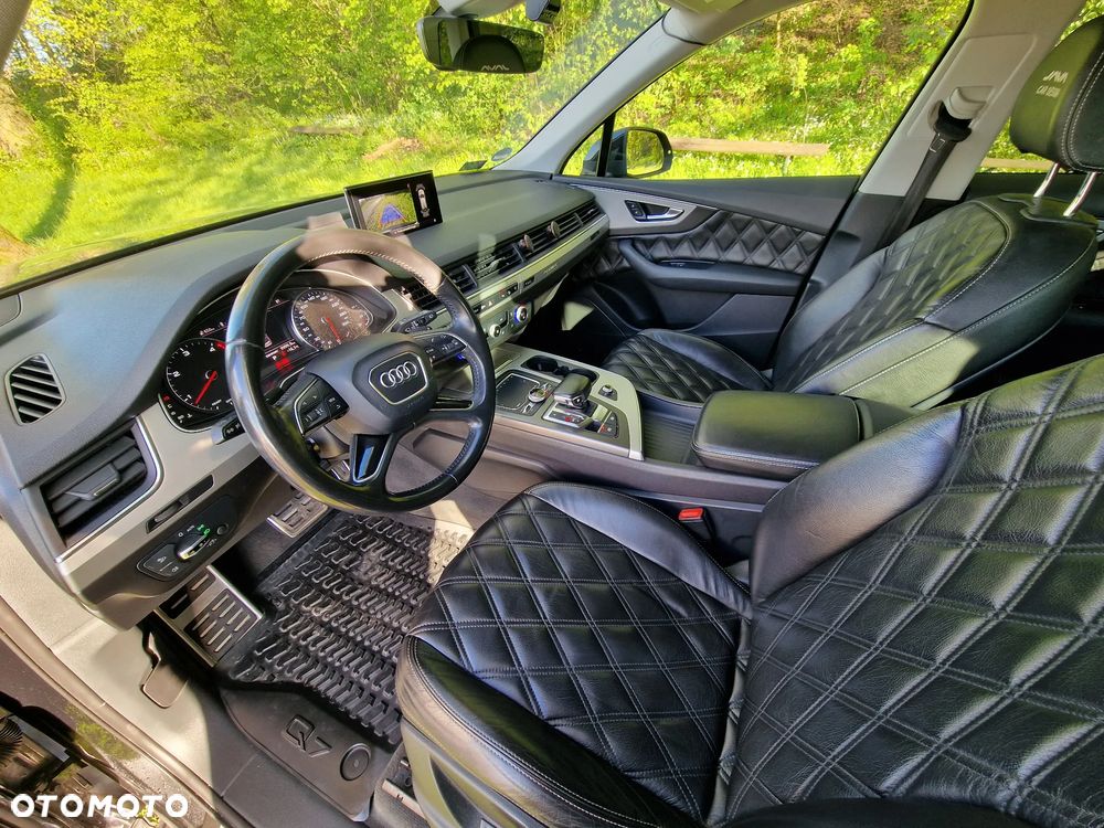 Audi Q7 3.0 TDI Quattro Tiptronic - 22