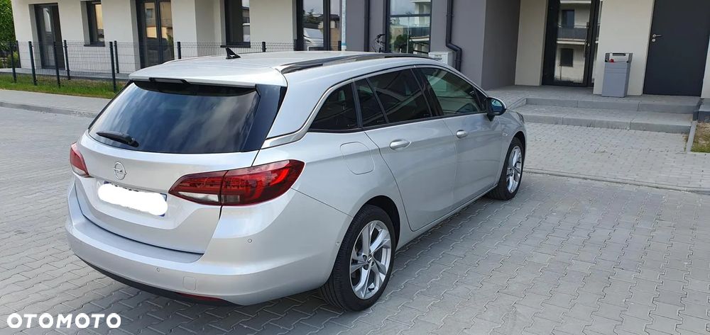 Opel Astra 1.5 D Start/Stop Sports Tourer Business Elegance - 4