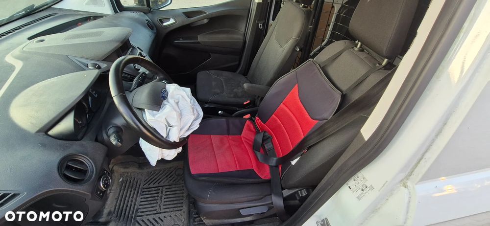 Ford TRANSIT COURIER - 31