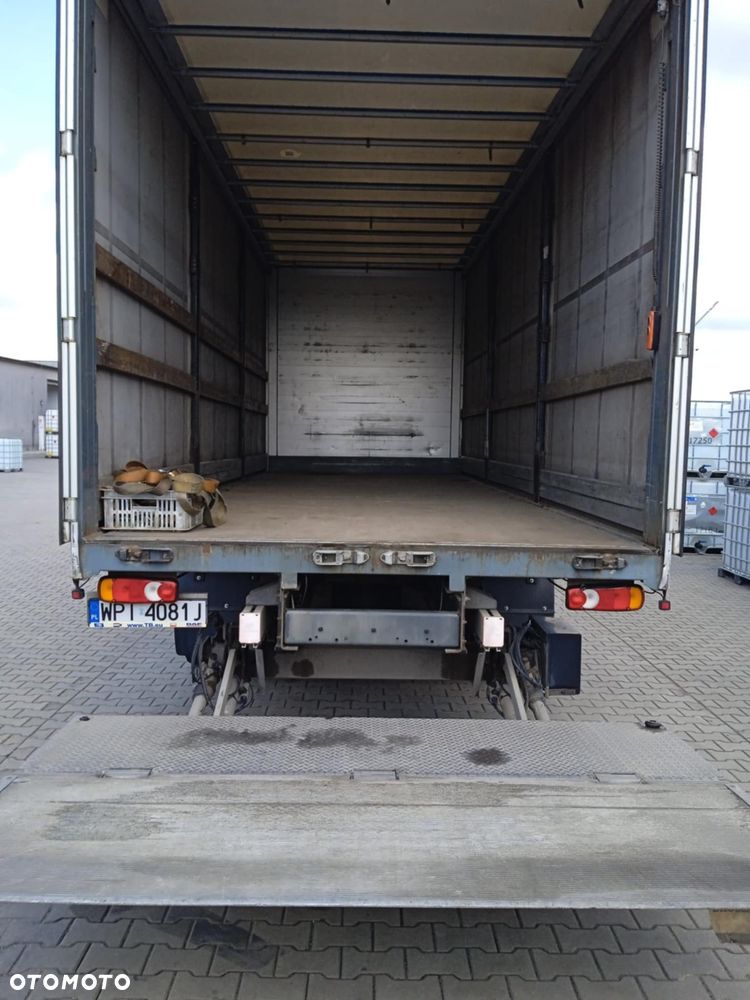 DAF LF - 4
