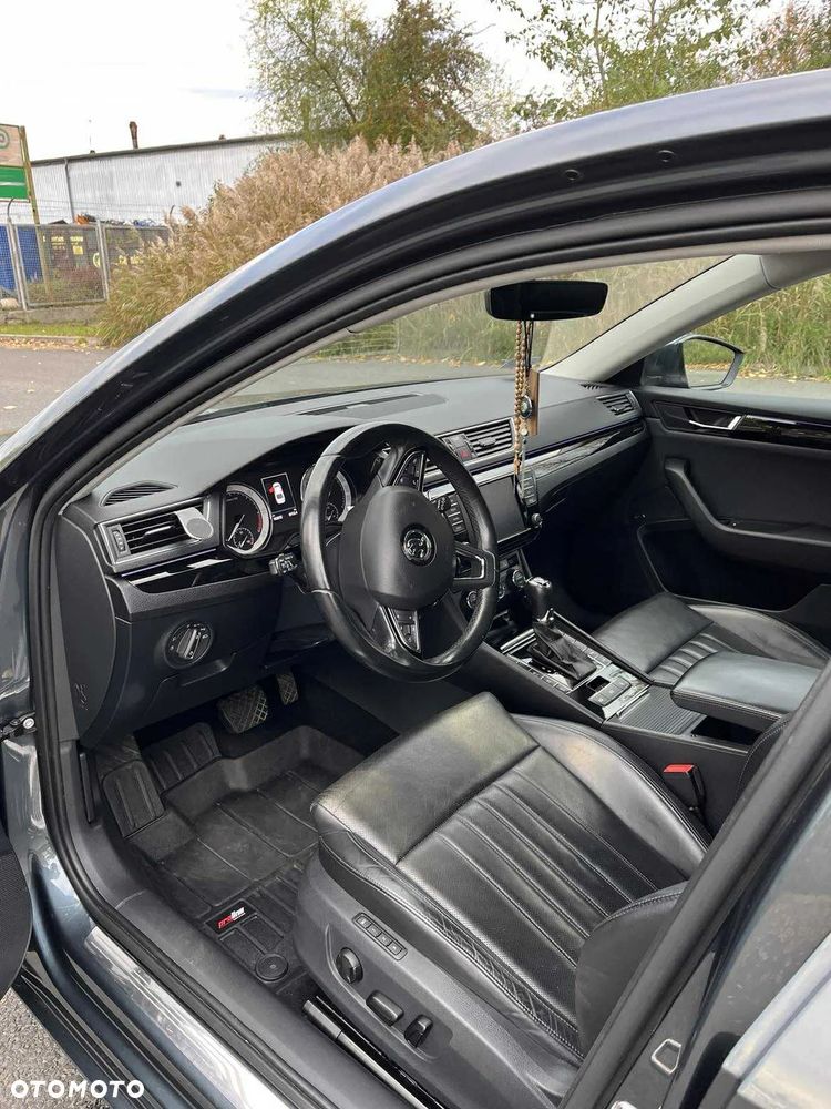 Skoda Superb 2.0 TDI L&K DSG - 7