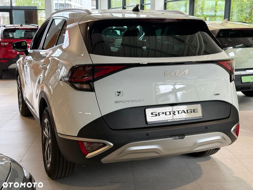 Kia Sportage 1.6 T-GDI HEV L 2WD - 8