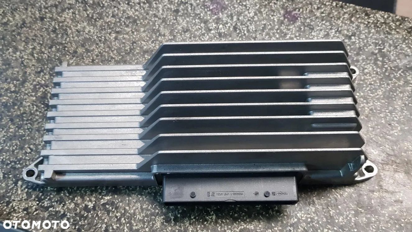 WZMACNIACZ AUDIO RADIA AUDI A4 B8 A5 Q5 10-15 - 1