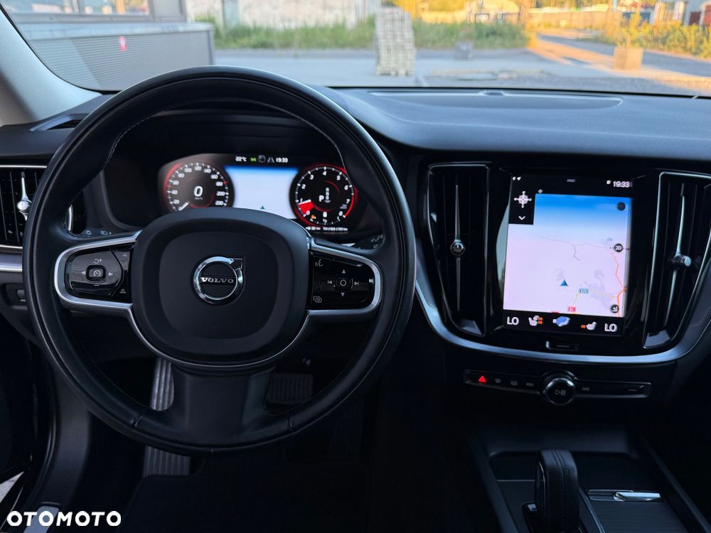 Volvo V60 B3 B Geartronic RDesign - 18