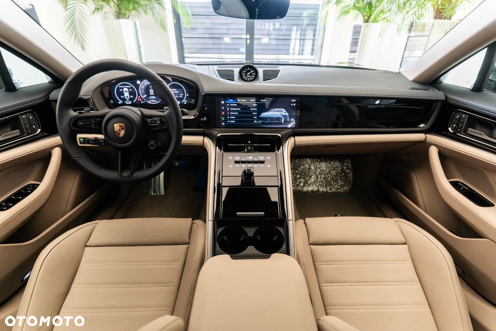 Porsche Panamera 4S E-Hybrid - 10