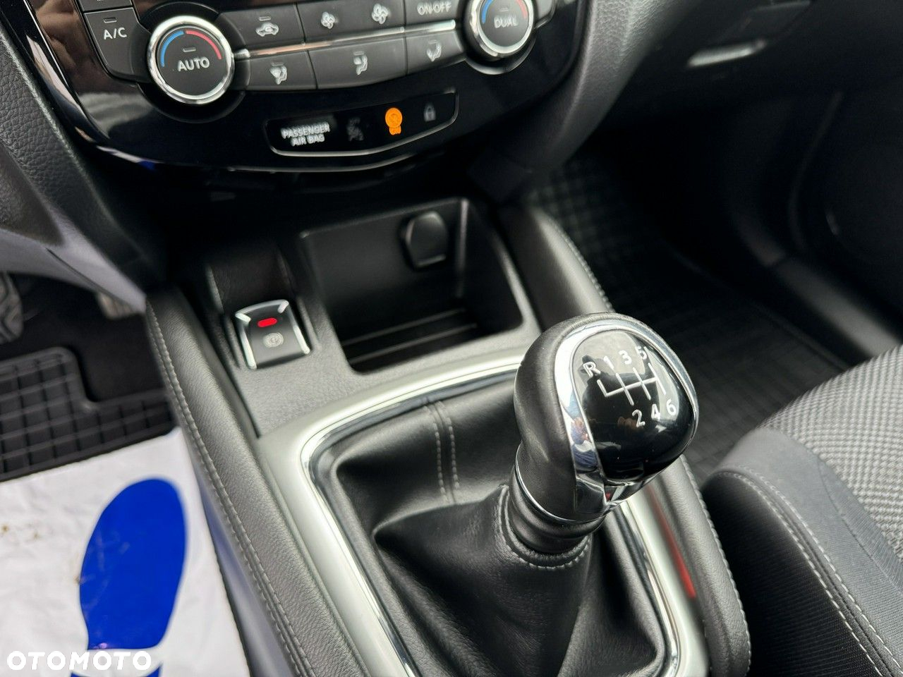 Nissan Qashqai - 27