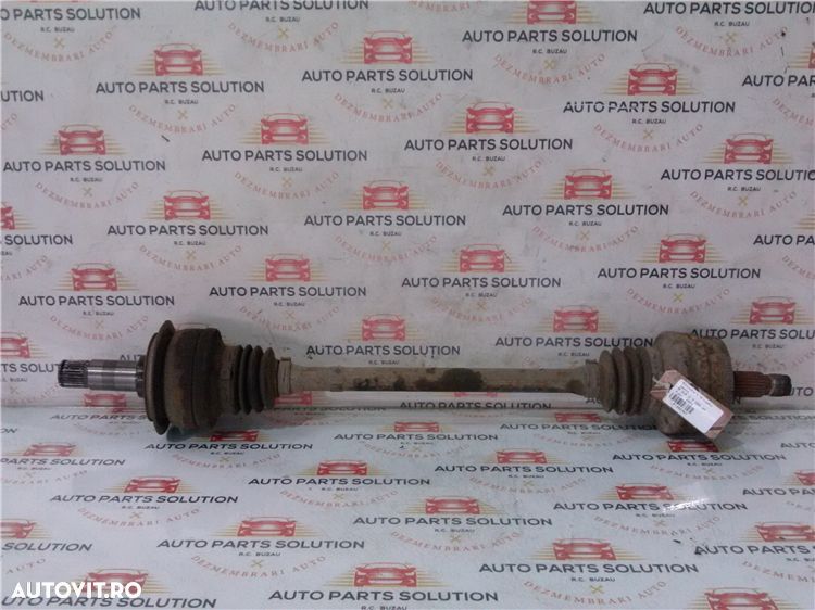 planetara dreapta spate m clk 2.7 cdi an fabr. 2003 - 1