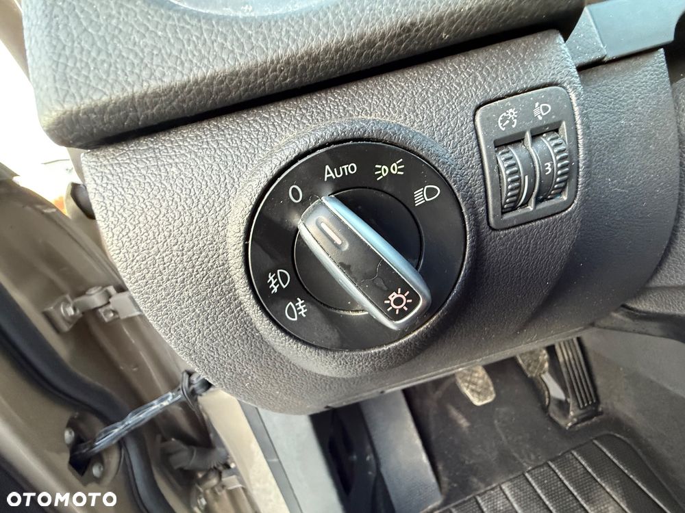 Volkswagen Tiguan 2.0 TDI DPF BlueMotion Technology Exclusive - 26