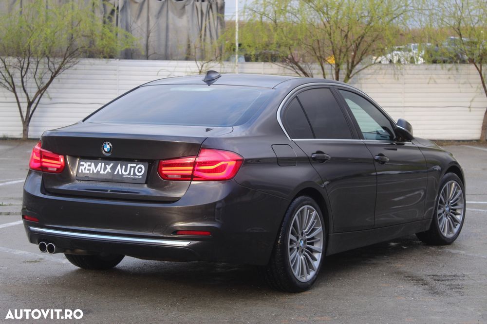BMW Seria 3 330e iPerformance AT Luxury Line Purity - 13
