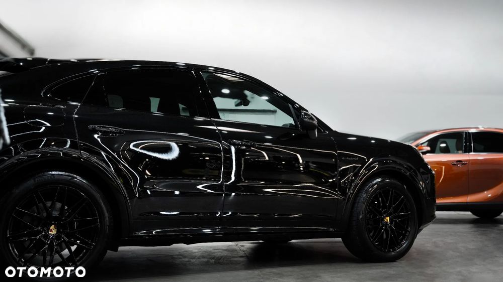 Porsche Cayenne - 10
