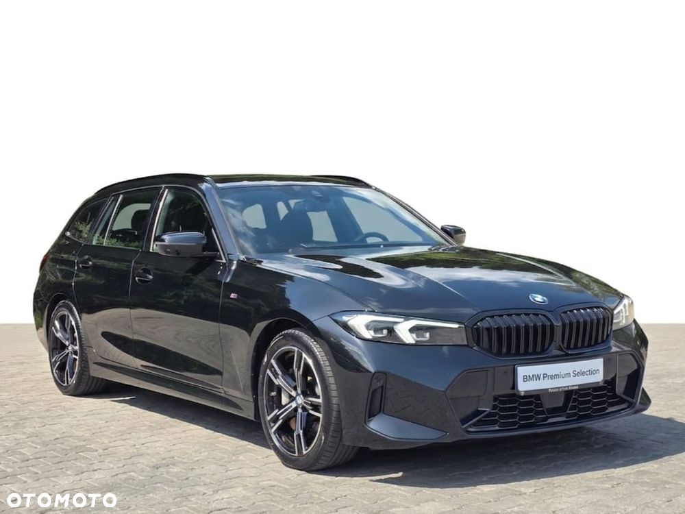 BMW Seria 3 330i xDrive M Sport - 3