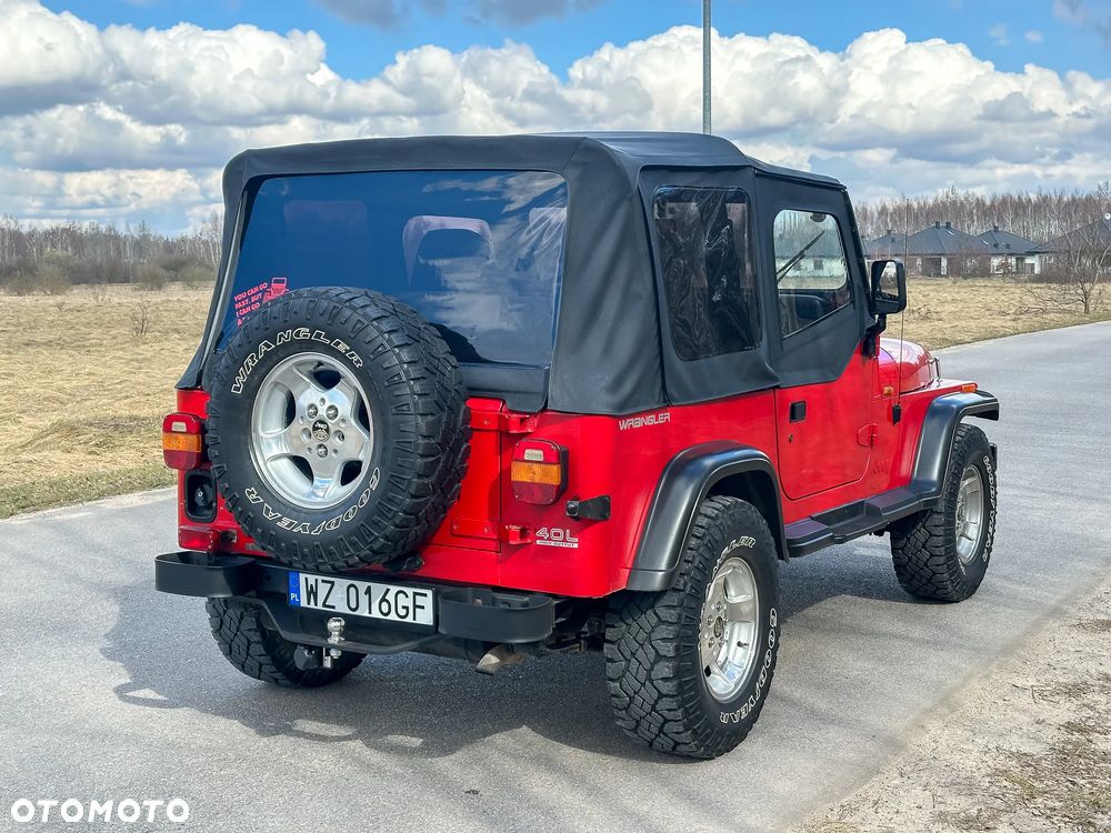 Jeep Wrangler 4.0 Sport - 9