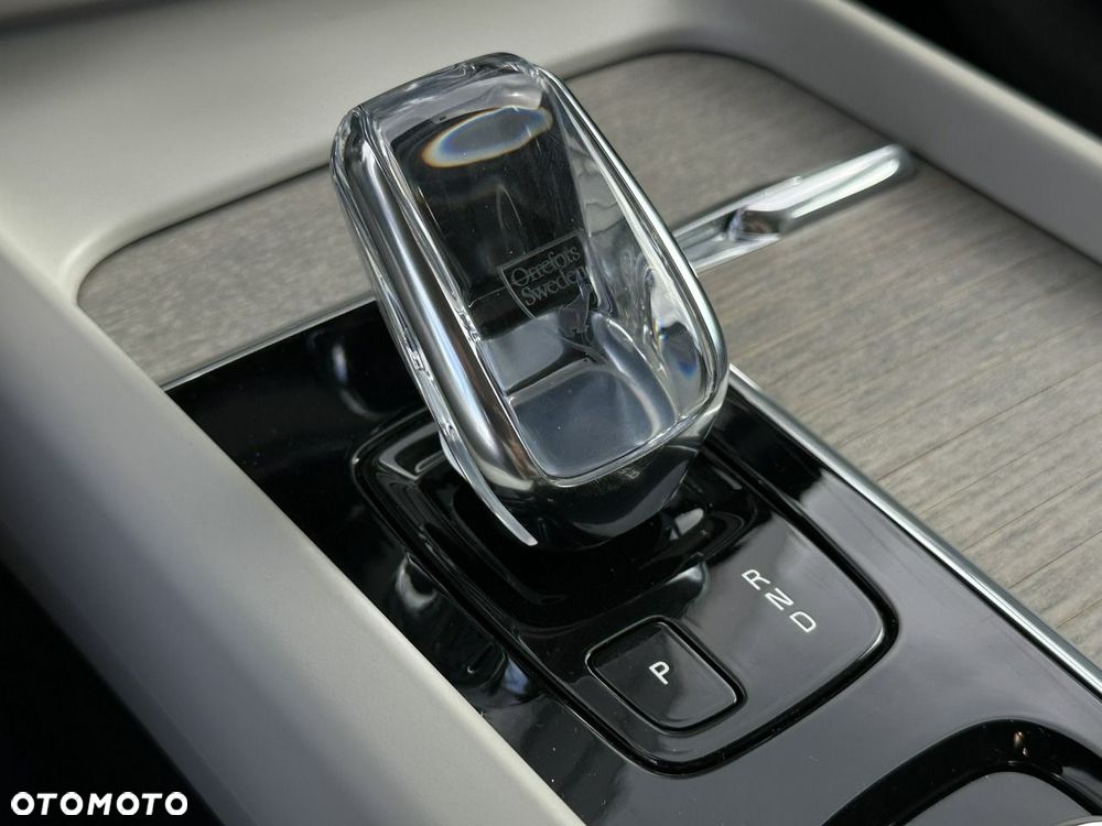 Volvo XC 60 T6 AWD Recharge Geartronic Inscription - 24
