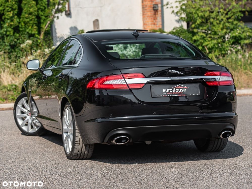 Jaguar XF 3.0 V6 Kompressor AWD - 14