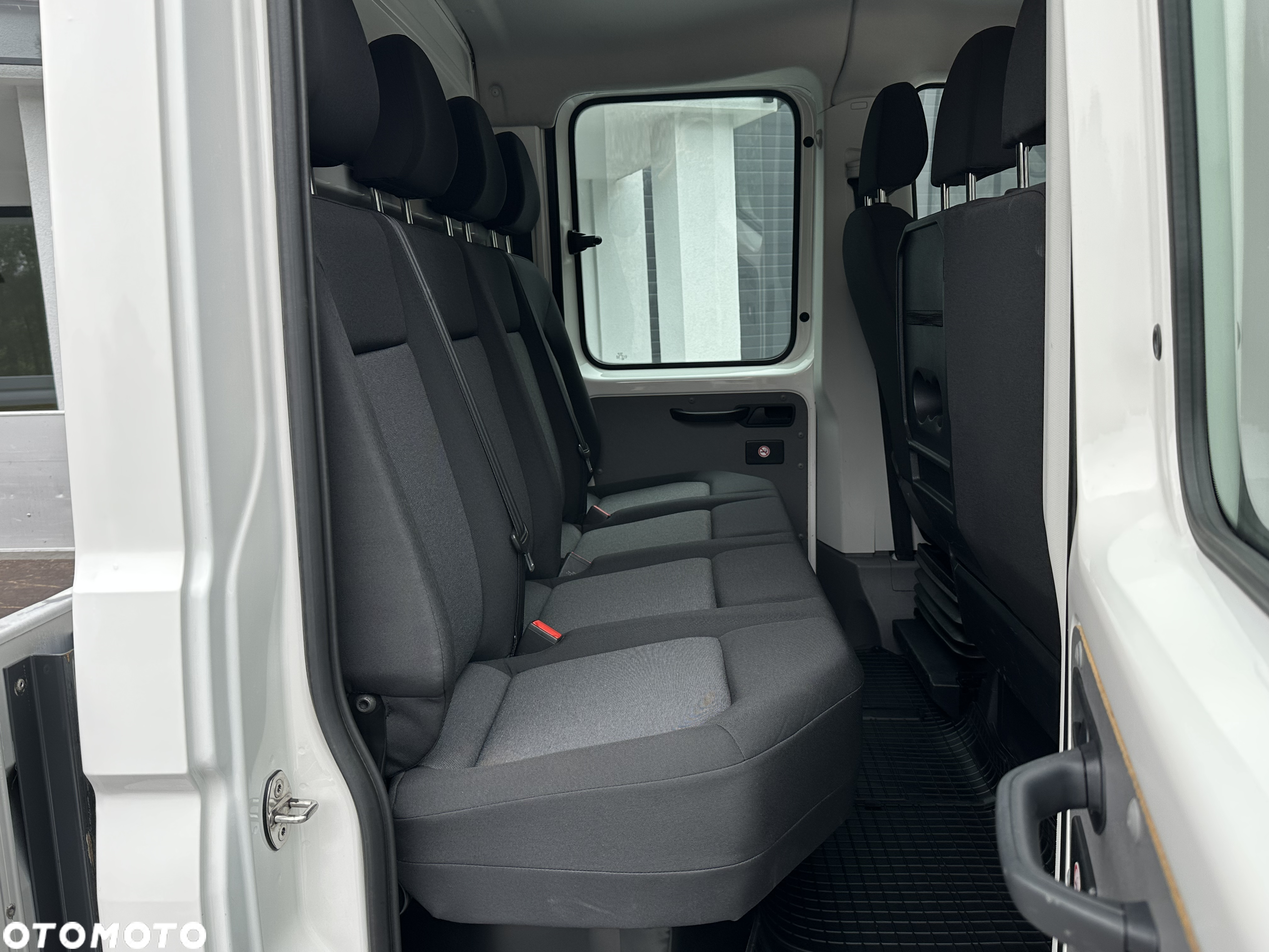 Volkswagen Crafter DOKA 7 osób / Skrzynia 3.5m / Gwarancja producenta do 07.2026 lub 200.000km / Salon PL / Serwisowany tylko w ASO VW / Pełna dokumentacja / 1 właściciel / FV23% - 25