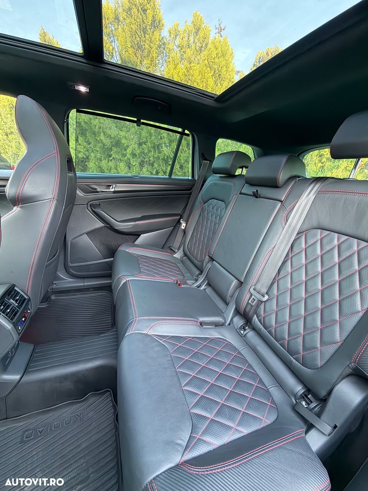 Skoda Kodiaq 2.0 TSI 4X4 DSG RS - 9