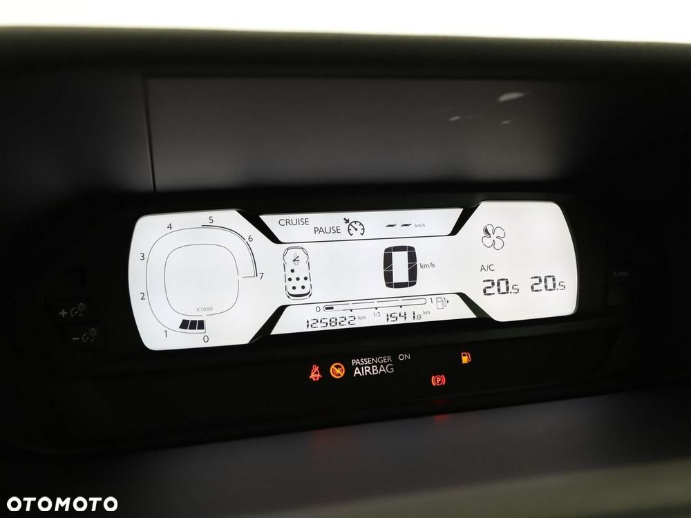 Citroën C4 SpaceTourer Grand BlueHDi 130 Stop&Start FEEL - 23