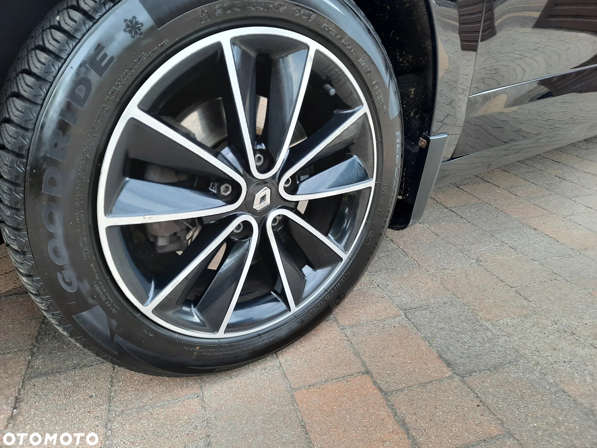 Renault Scenic ENERGY TCe 130 S&S Bose Edition - 20