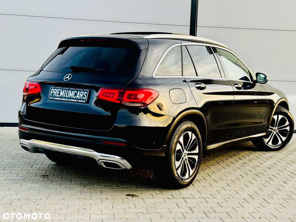 Mercedes-Benz GLC - 22