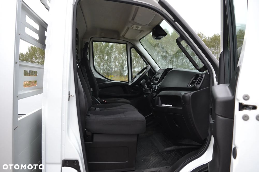 Iveco Daily 72-180 72C18 70C Skrzynia ładunkowa 6,2 m Ładowność: 4350 kg Hi-Matic - 6