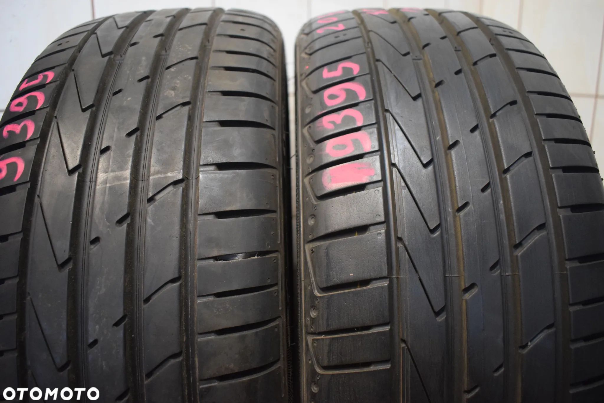R17 205/45 Hankook HRS Ventus S1 evo 2 Cena za parę - 1