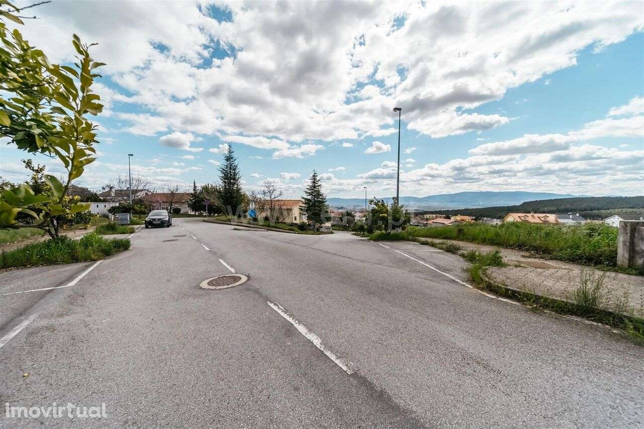 Loteamento / Covilhã, Tortosendo - Grande imagem: 4/17