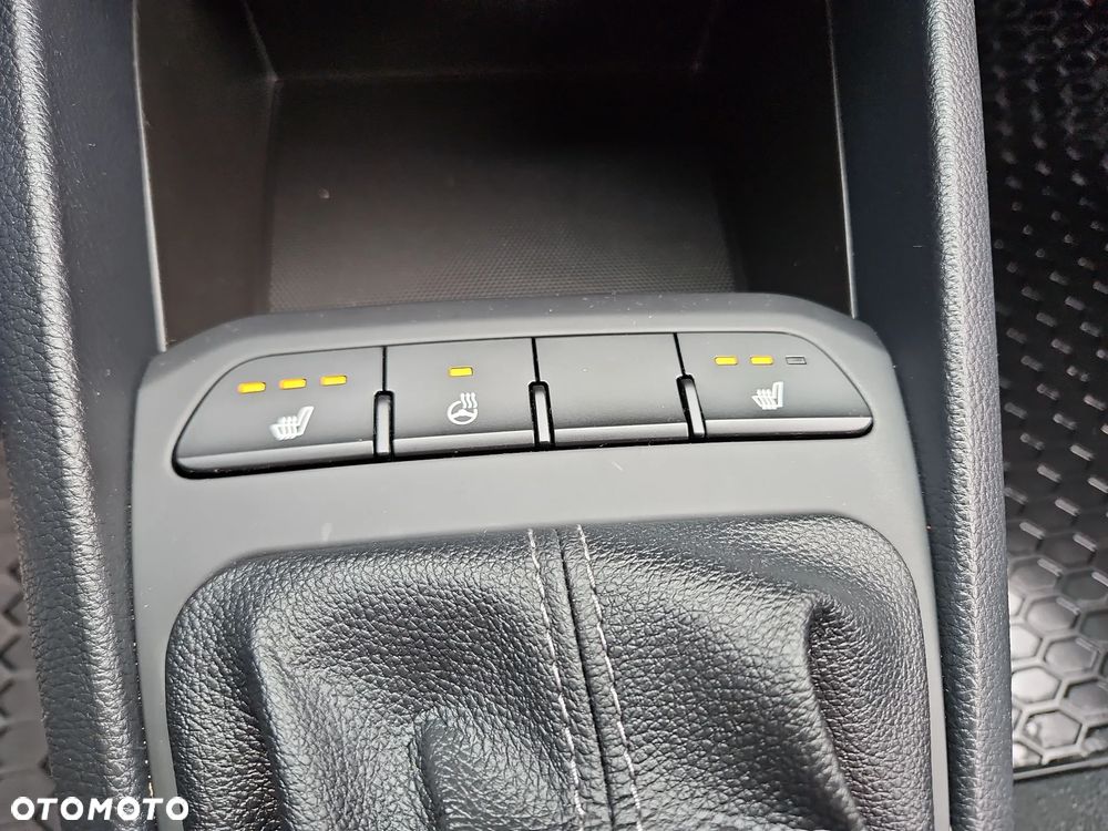 Kia Stonic 1.0 T-GDI M - 25
