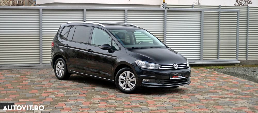 Volkswagen Touran 2.0 TDI SCR DSG Comfortline - 12