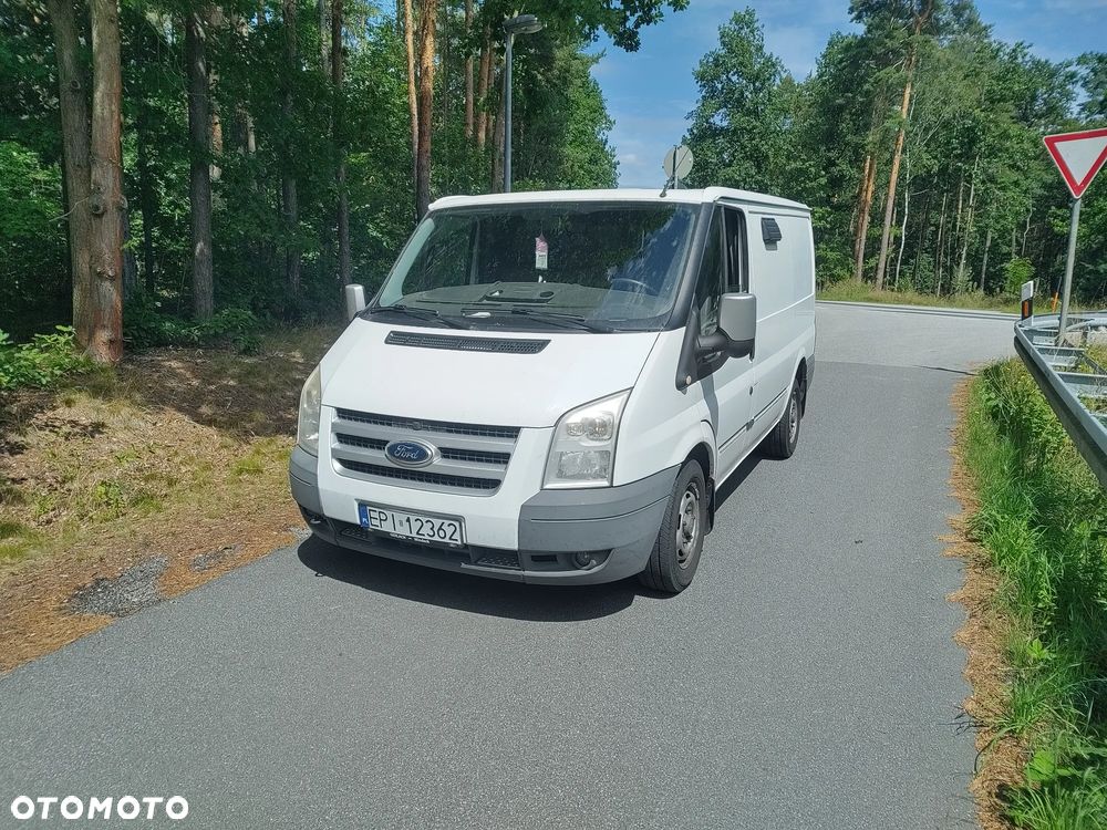 Ford Transit - 1
