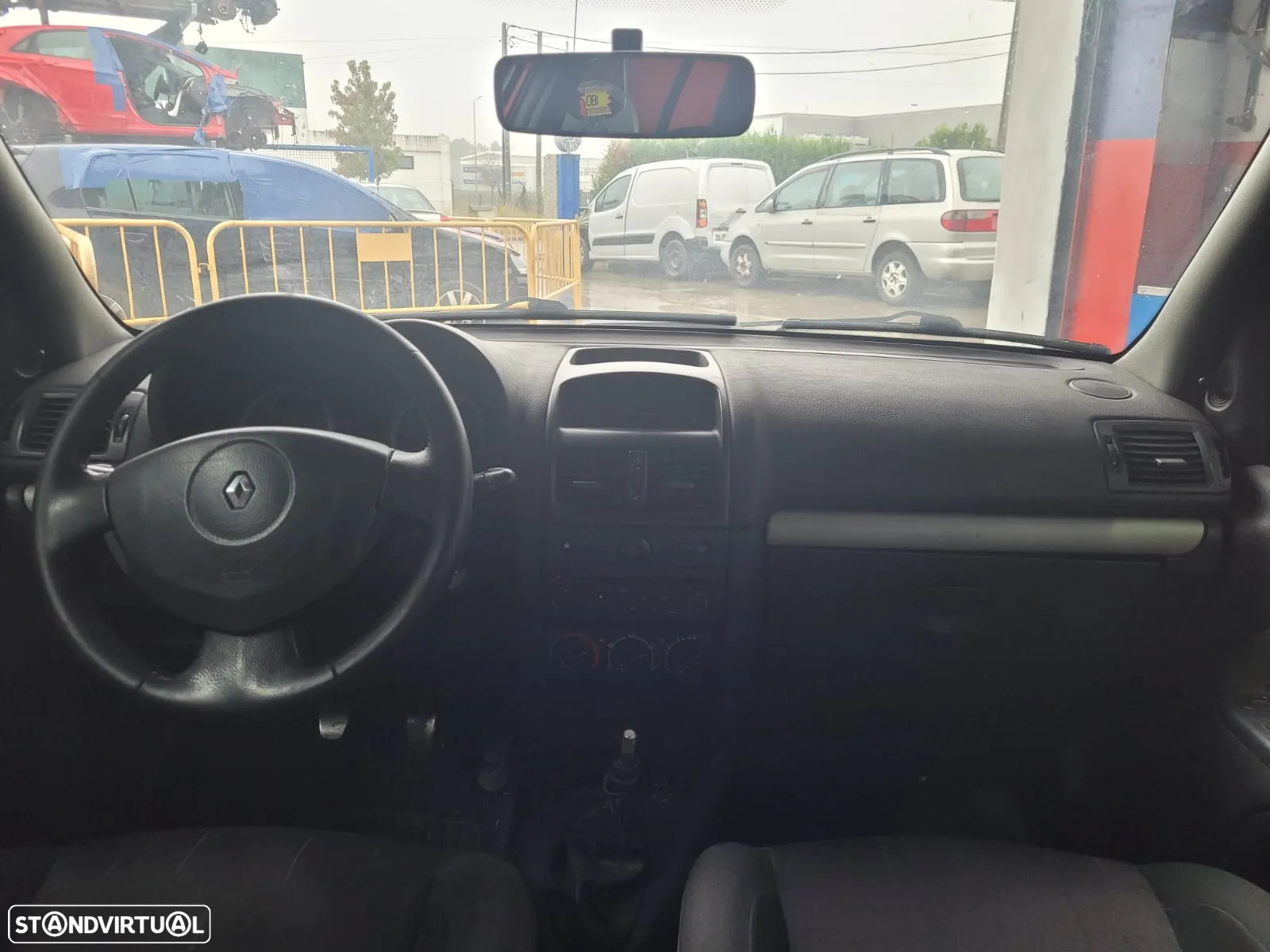 Renault Clio 2 Fase 2 1500 DCI 2001/2005 ás peças - 7