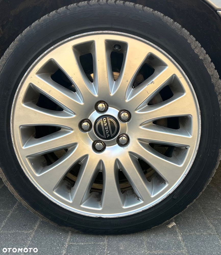 Volvo S60 2.5T Momentum - 9