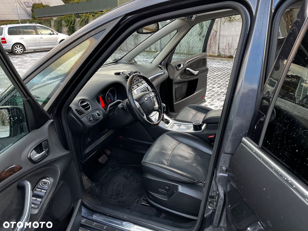 Ford Galaxy 2.0 TDCi Ghia - 25