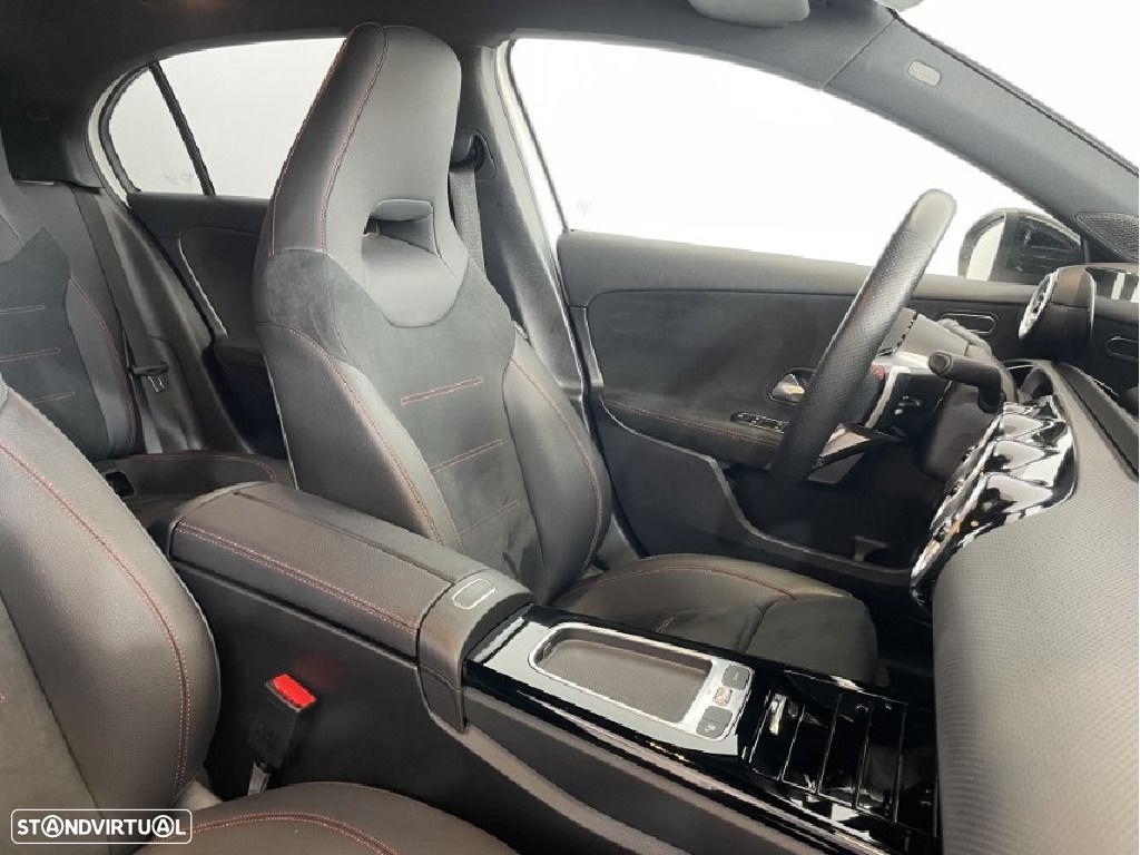 Mercedes-Benz A 250 e - 16